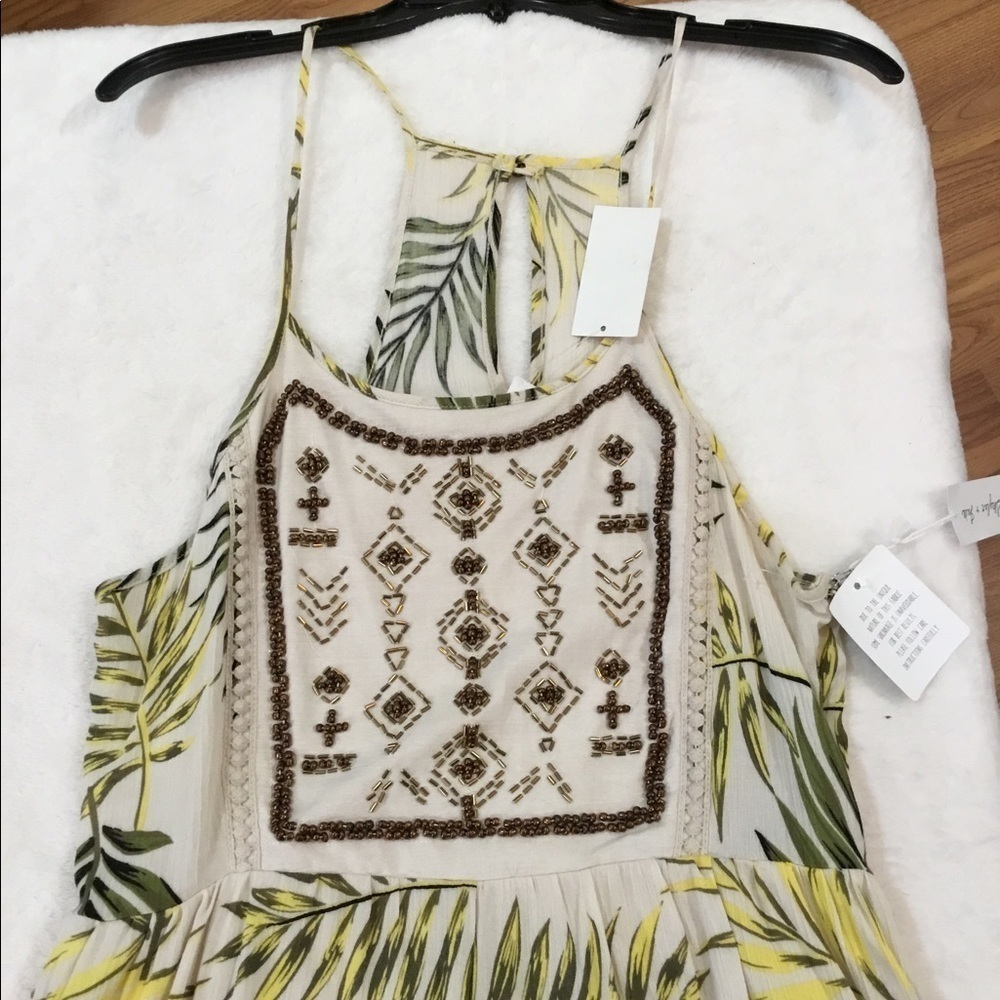 Skylar & jade floral large romper NWT